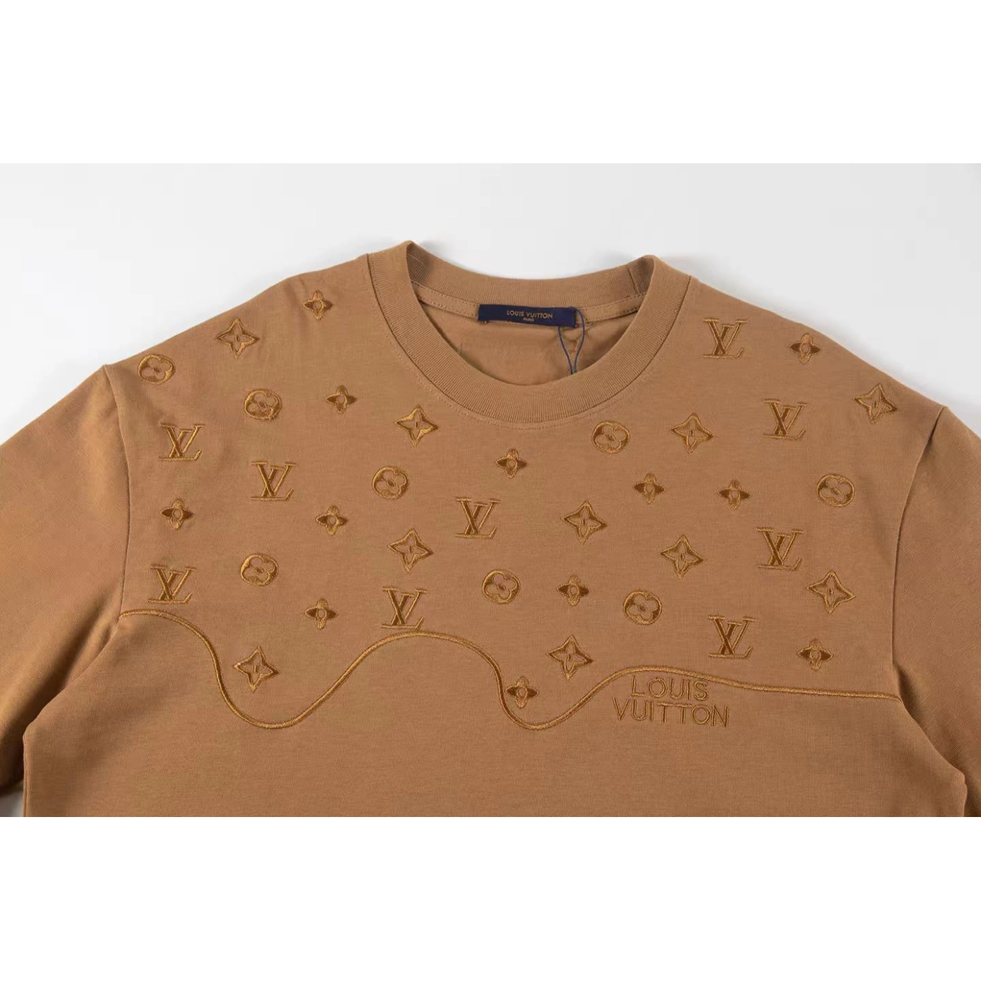 Louis Vuitton T-shirt Z030 Black/White/Khaki