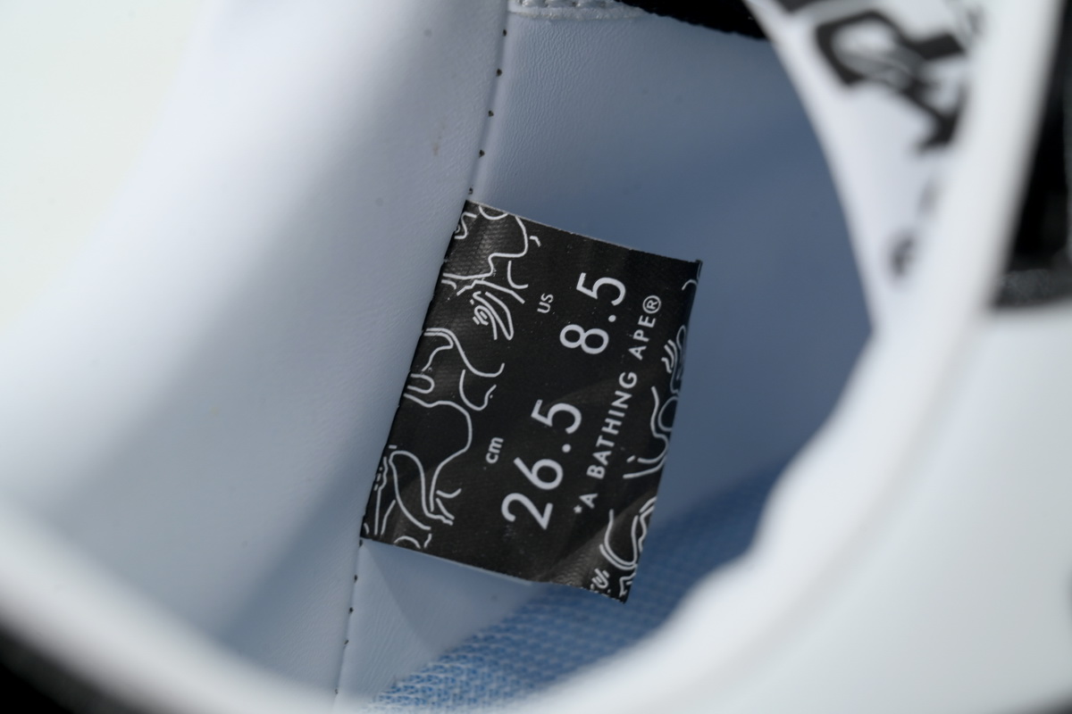 A BATHING APE BAPE Black White 1L80-191-305