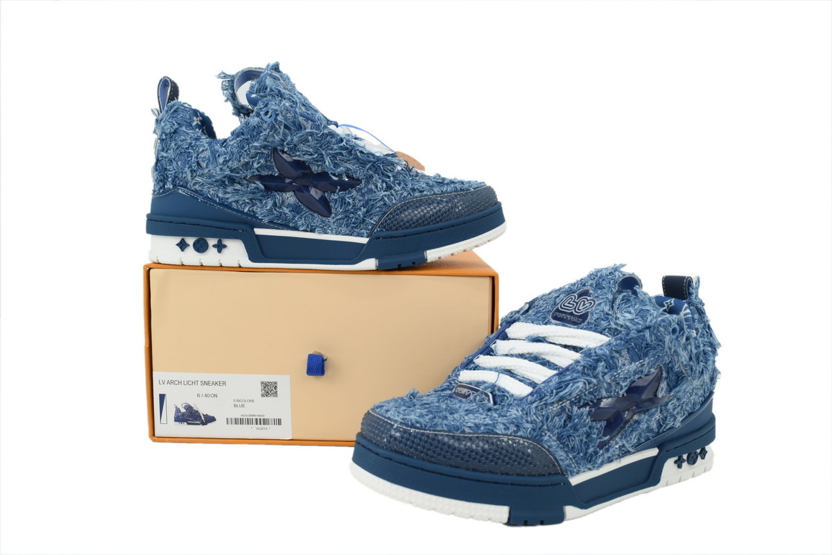 Louis Vuitton LV Skate Sneaker Plum Blossom Diamond Blue