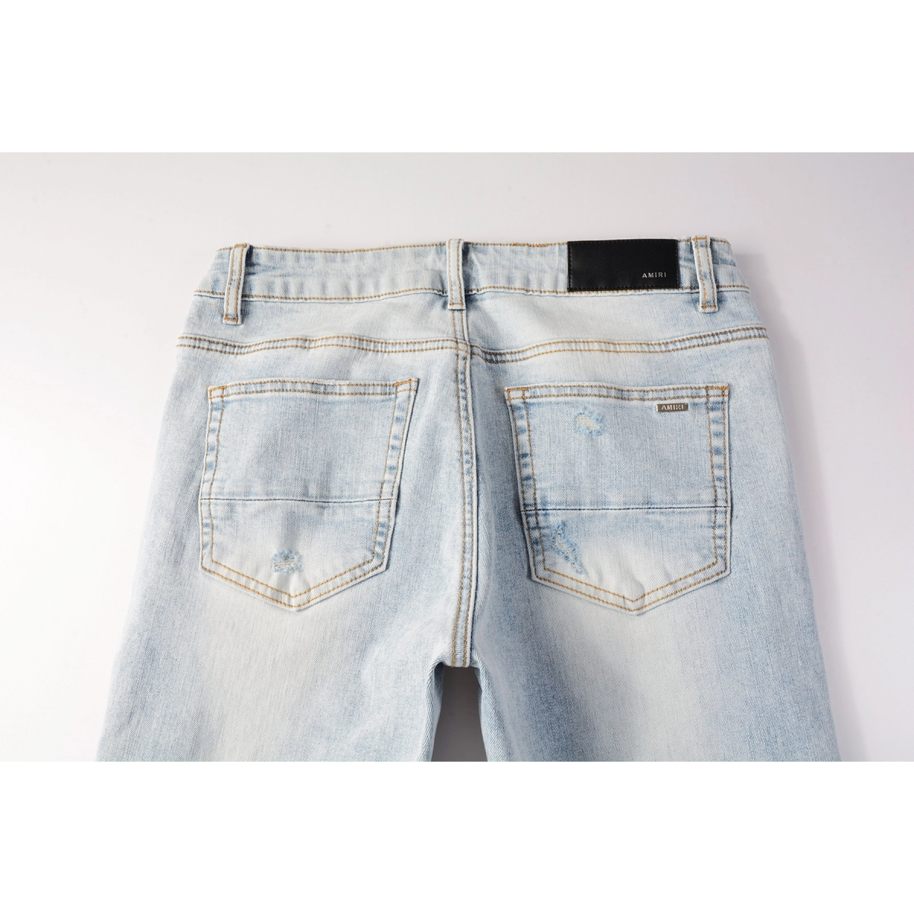 Amiri Jeans 8890