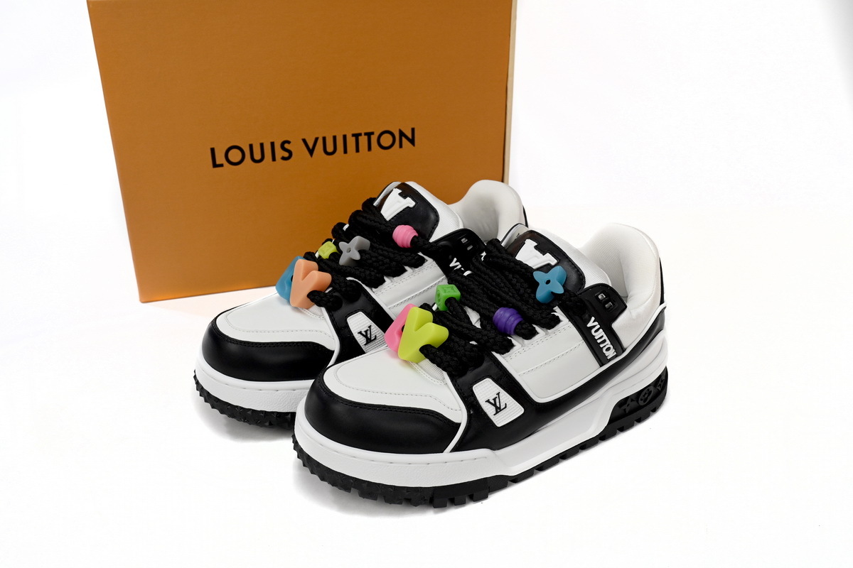 Louis Vuitton Black And White 1AB8SD