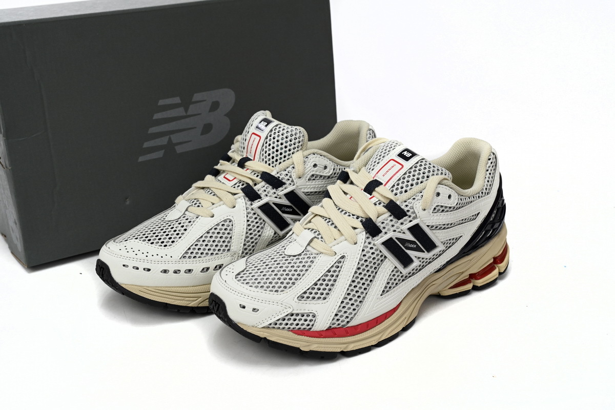 New Balance 1906R Sea Salt Eclipse True Red M1906RR