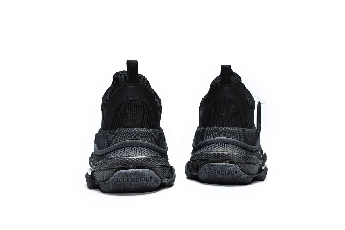 Balenciaga Triple S Black 541624 W09O1 1000