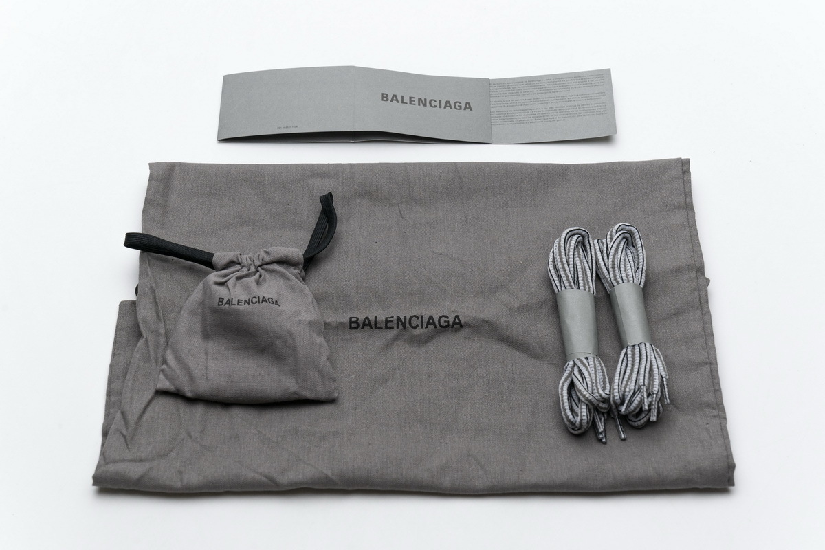 Balenciaga Track Tess S Grey LED Light 555032 W1GB7 1214