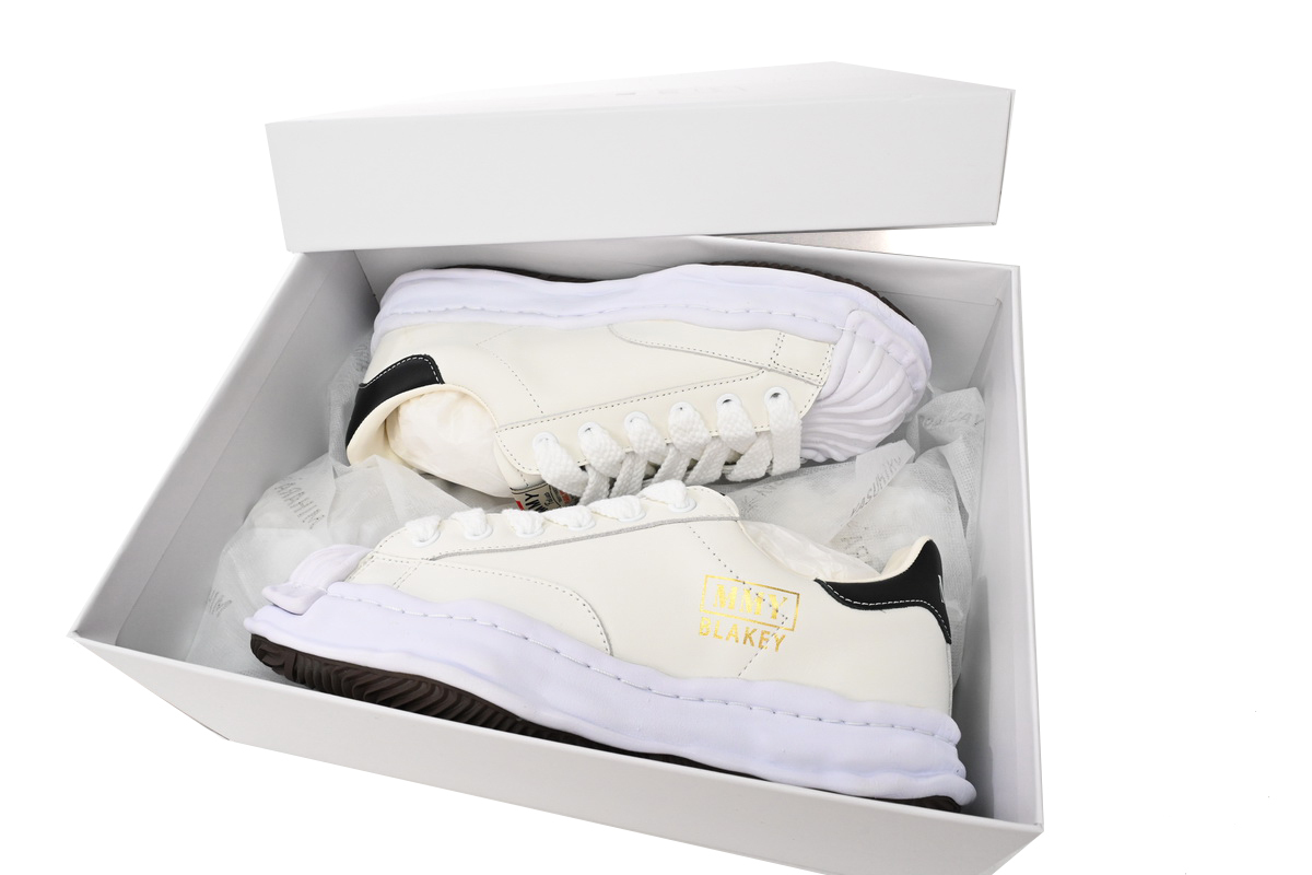 MIHARA YASUHIRO White Black Gold NO.702