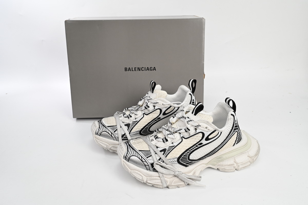 Balenciaga 3XL Sneaker in Silver Rice White Black 542229 W1RB5 0352