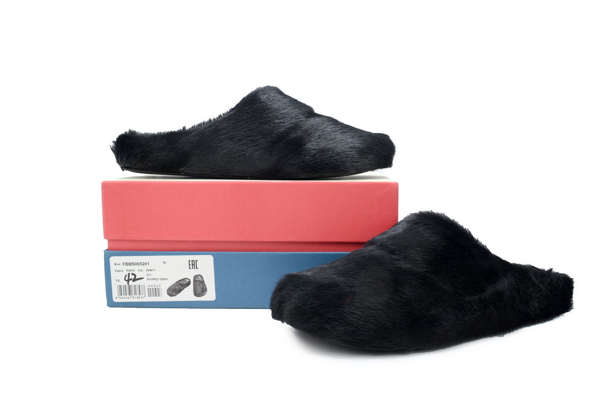 Marni Loafers Long-hair Calfskin Fussbett Sabot Black Slippers