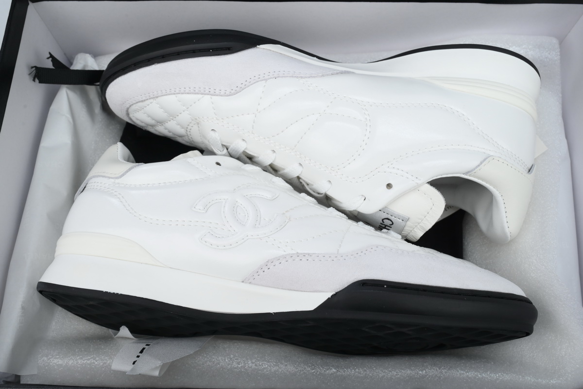 Chanel Sneakers 24A White