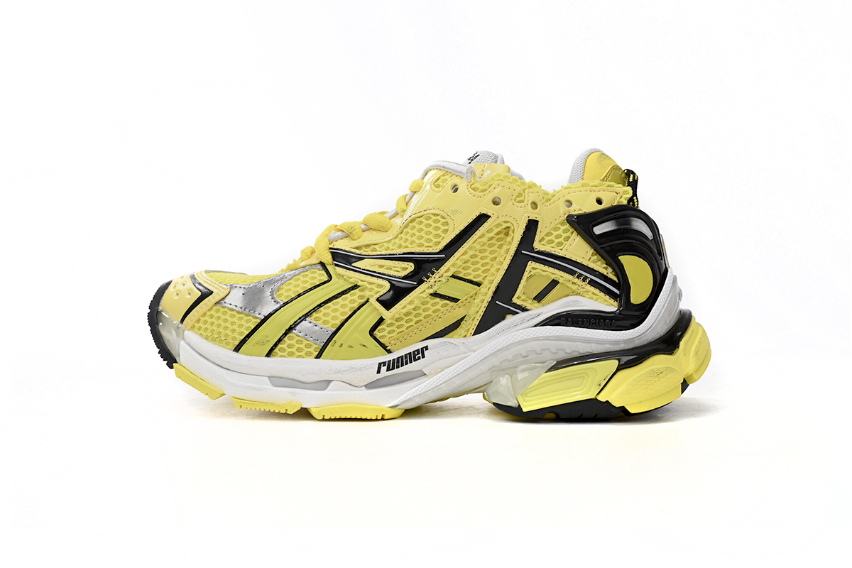 Balenciaga Runner Sneaker Black Yellow 677402 W2RD3 0510