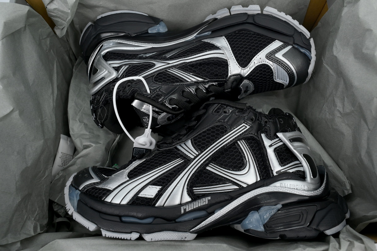 Balenciaga Runner Sneaker Dark Gray 772767 W3RNY 0322