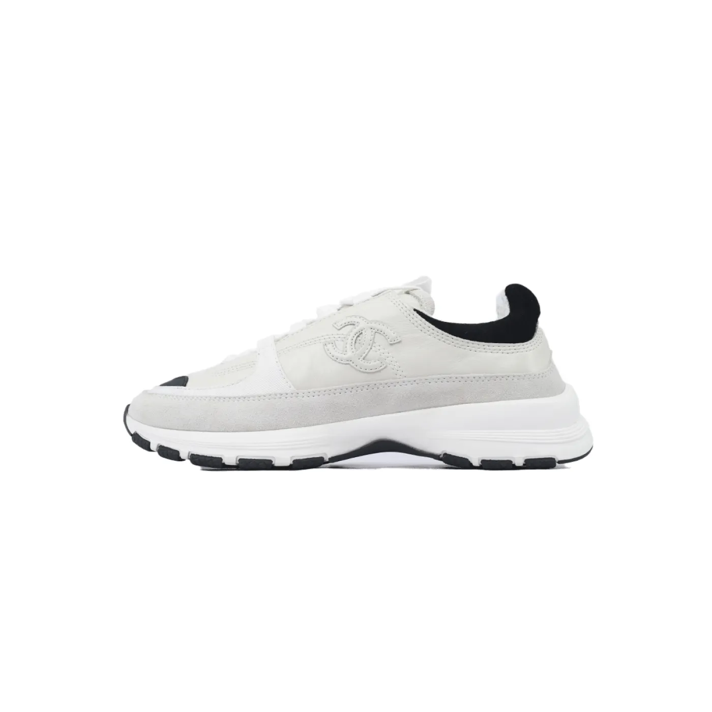 Chanel Interlocking CC Logo Calfskin & Suede Calfskin Sneakers White