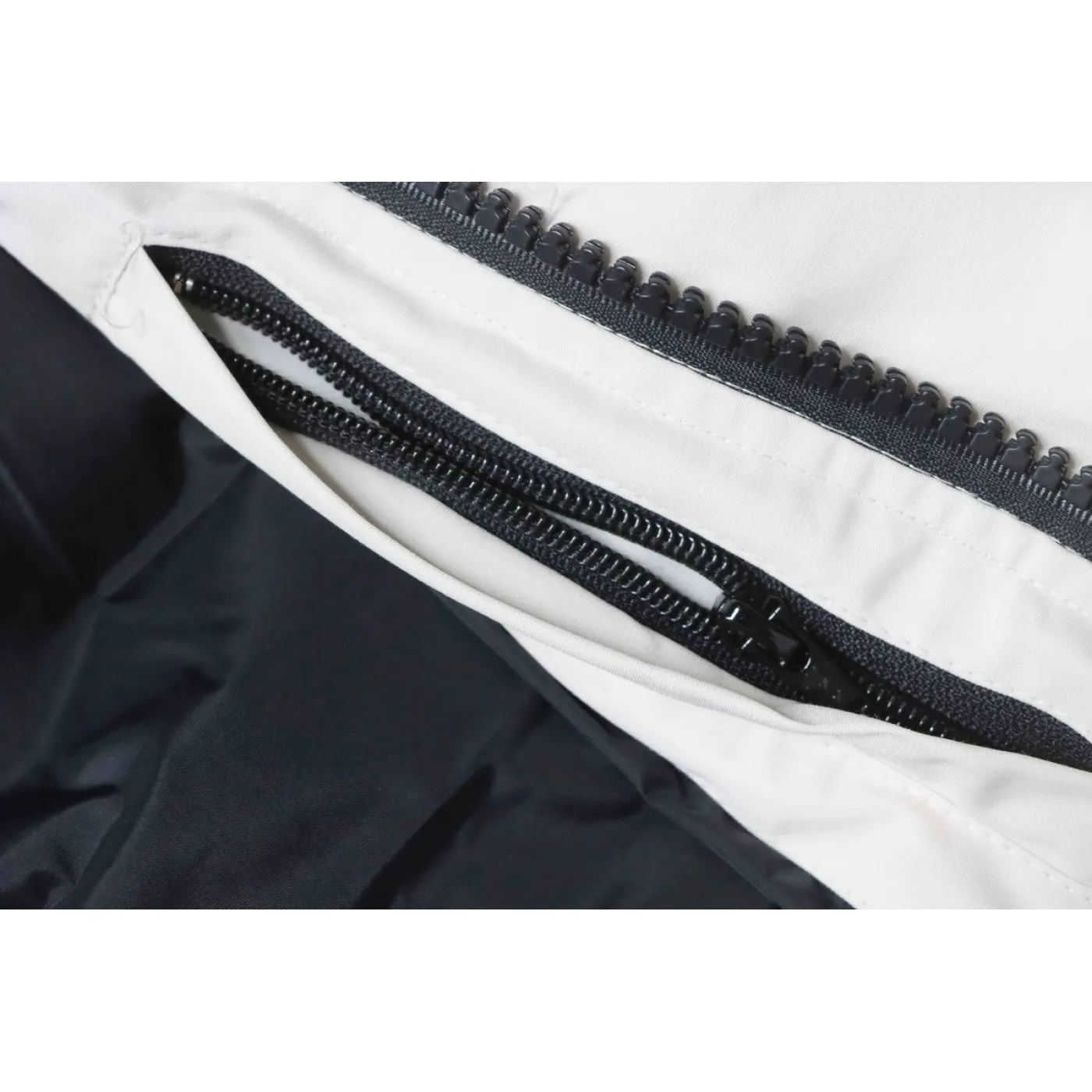 Canada Goose Wyndham Parka Classic Disc White