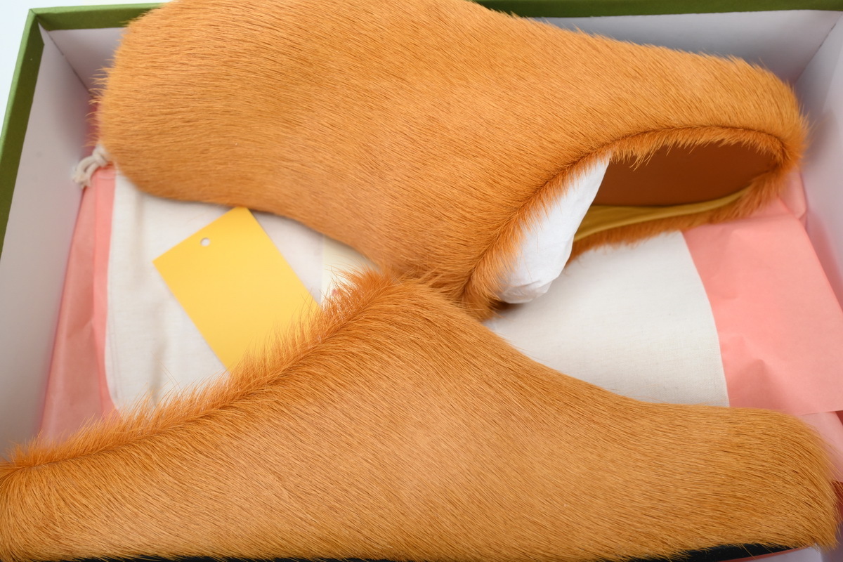Marni Loafers Long-hair Calfskin Fussbett Yellowish Brown Slippers