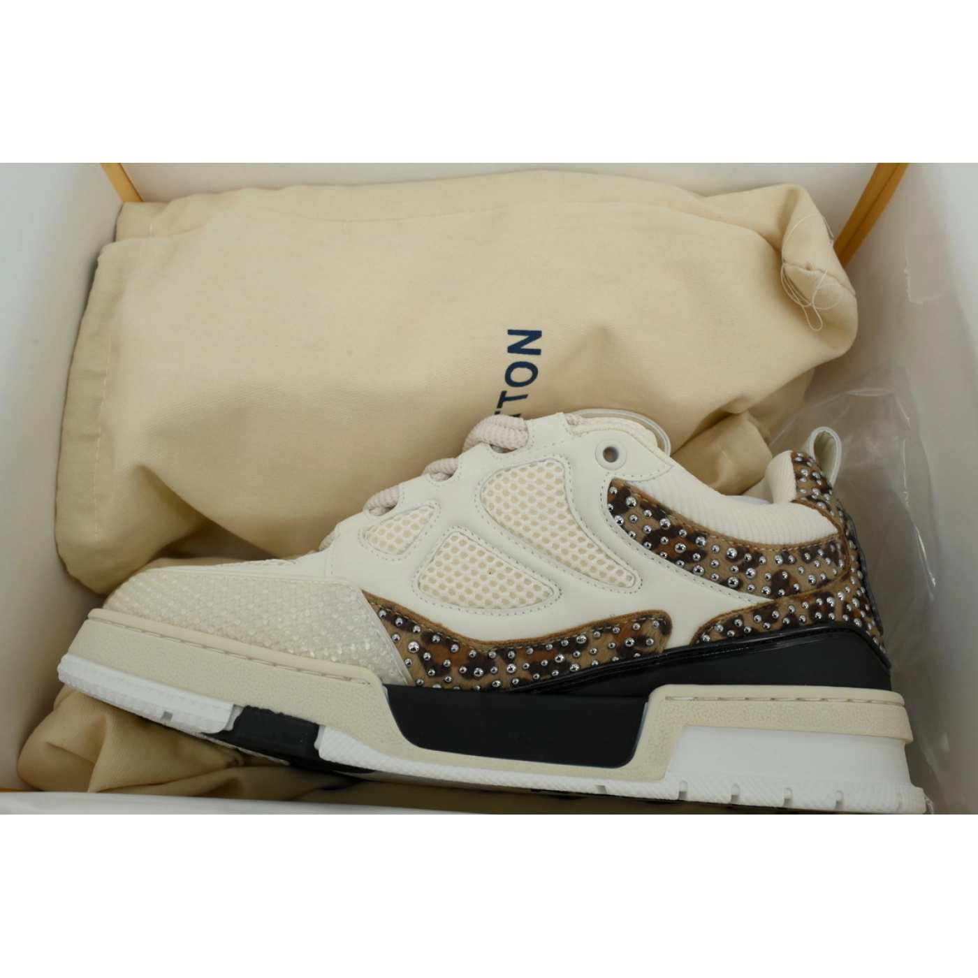 Louis Vuitton LV Skate Sneaker White Coffee Diamond