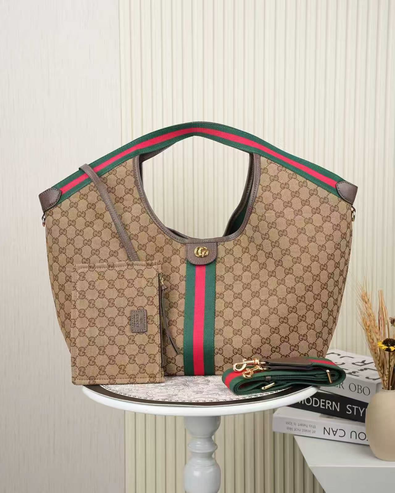 Gucci Giglio Small Tote Bag